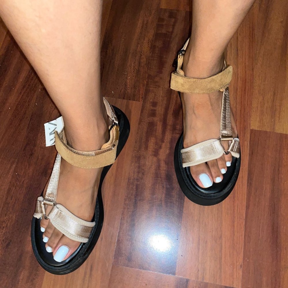 Zara Flat Strappy Sport Platform Cushion  Sandal